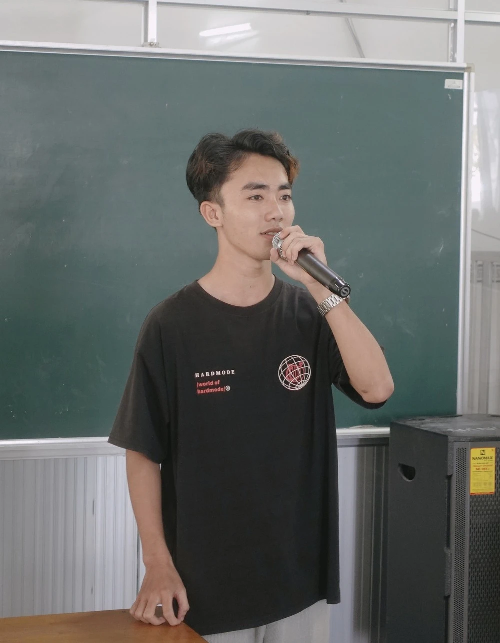 Không Khí Vòng Loại Văn Nghệ Chào Đón Tân Sinh Viên 2025 Trường Đại Việt Cần Thơ