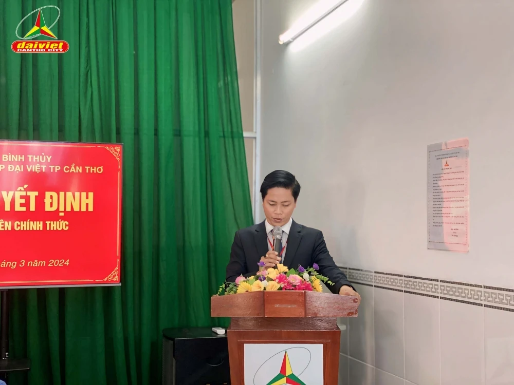 Lễ Công Nhận Đảng Viên Chính Thức tại Trường Trung Cấp Đại Việt Thành Phố Cần Thơ – Năm 2024