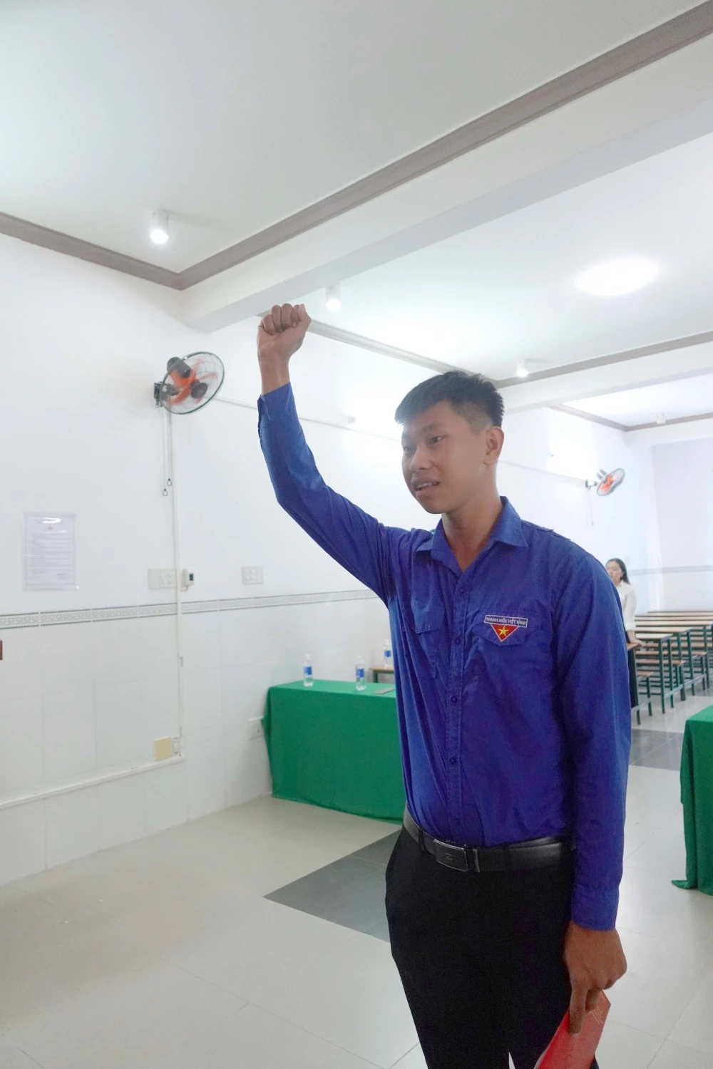 Lễ Kết Nạp Đảng Viên Mới tại Trường Trung Cấp Đại Việt Thành Phố Cần Thơ Tp Cần Thơ Ngày 30/7/2024