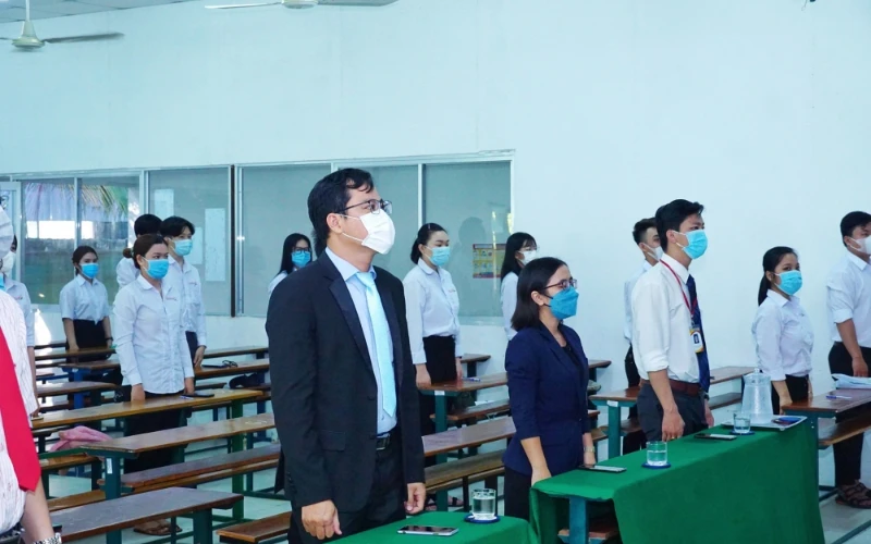 Ký Hợp Đồng Cam Kết & Giới Thiệu Việc Làm Cho SV Khóa 2019–2020