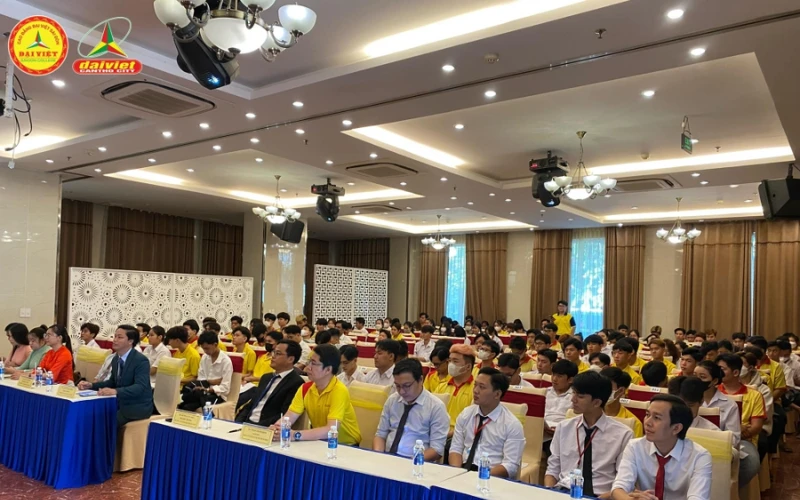 Chương Trình Ký Hợp Đồng Cam Kết Và Giới Thiệu Việc Làm Với Sinh Viên Khóa 2023